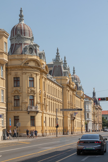 Architecture croate Batiment de la compagnie de transport ferroviaire de Croatie