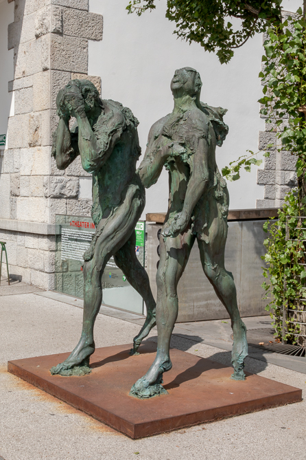Adam et Ève Sculpture d'Adam et Ève, près du pont des Bouchers à Ljubljana.