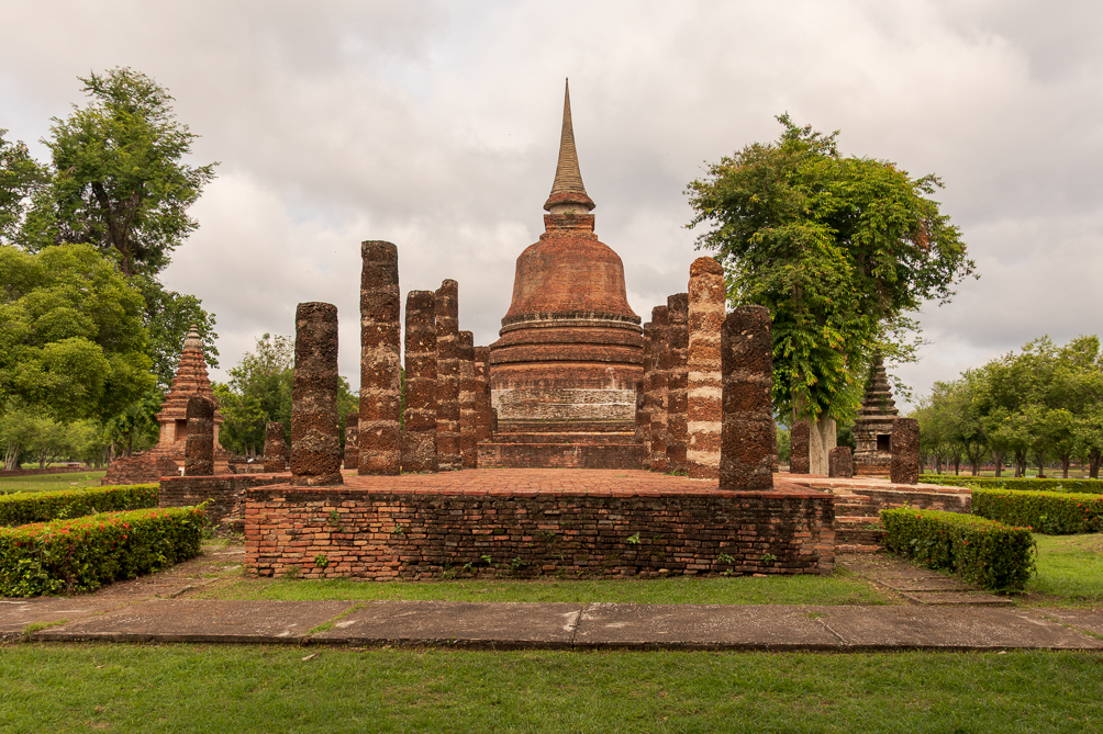 Wat Chana Songkhram Le Chedi du Wat Chana Songkhram à Sukhothaï