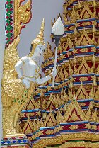 Apsara au Wat Phra Kaew Apsara au Wat Phra Kaew à Bangkok